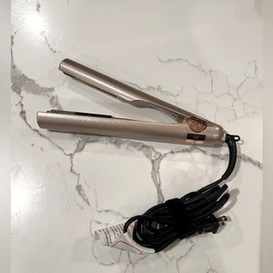 Tyme Iron Pro 2-in-1 Curler and Straightener